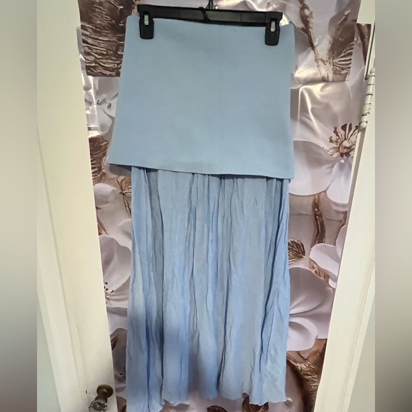 NWT ZARA blogger fav MIXED PLEATED SKIRT SIZE S
🚨FIRM PRICE NO ACCEPT OFFER - Picture 8 of 15